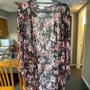 Gorgeous floral cardigan